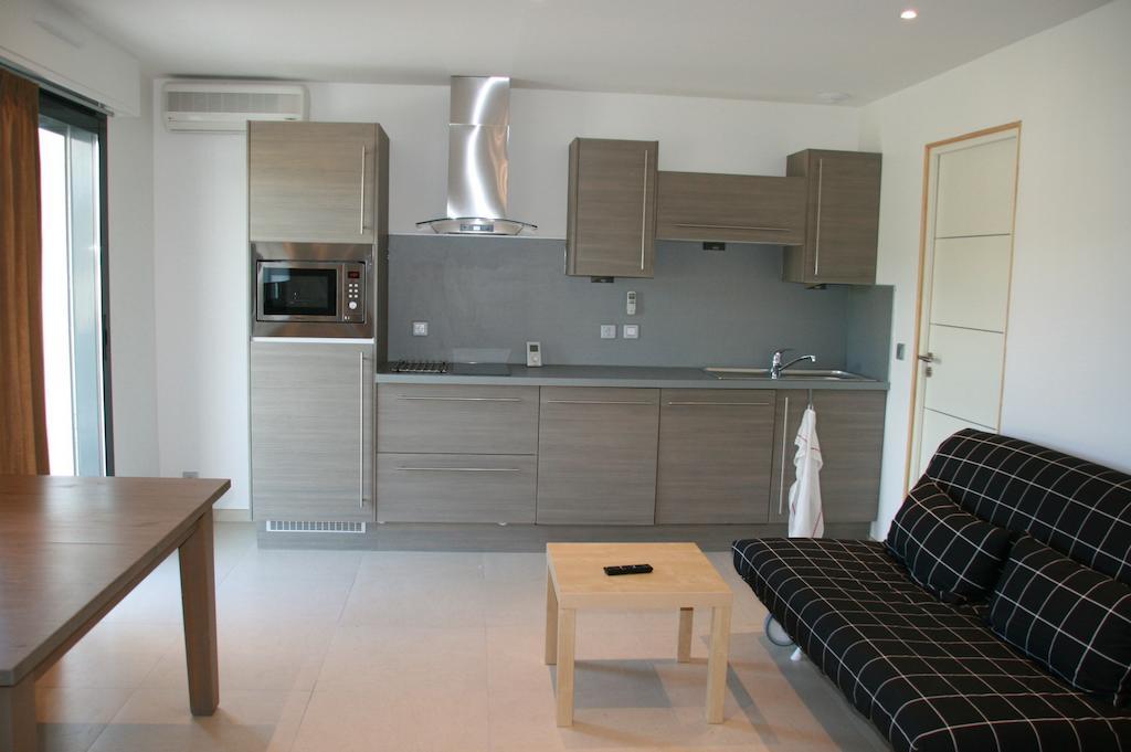 Appart Azur Apartment Saint-Laurent-du-Var Room photo