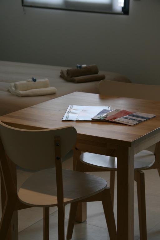 Appart Azur Apartment Saint-Laurent-du-Var Room photo