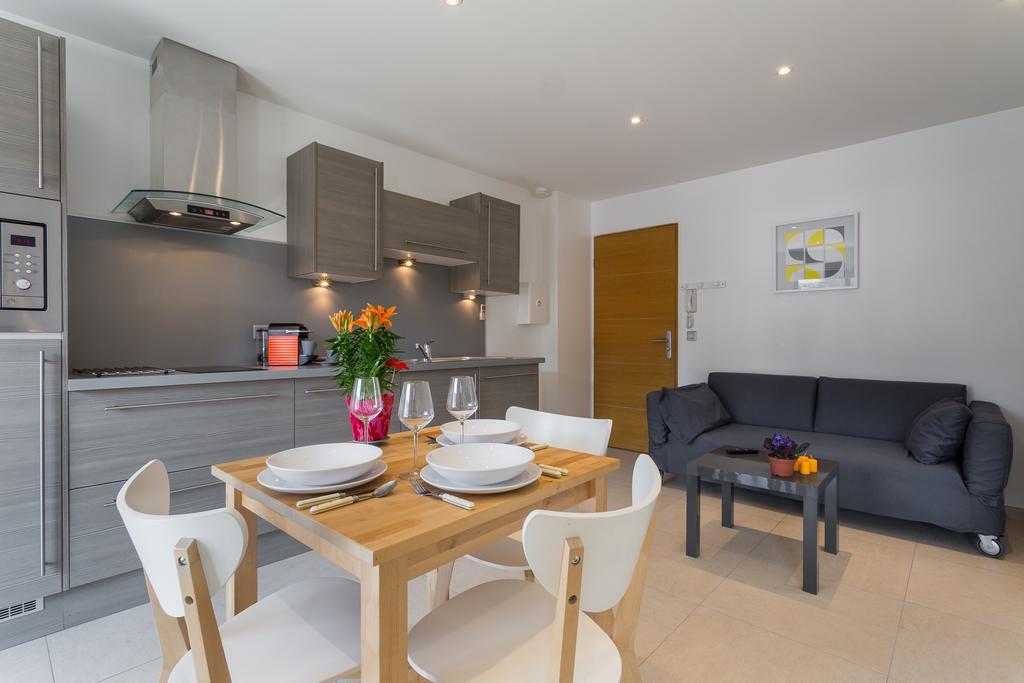 Appart Azur Apartment Saint-Laurent-du-Var Room photo
