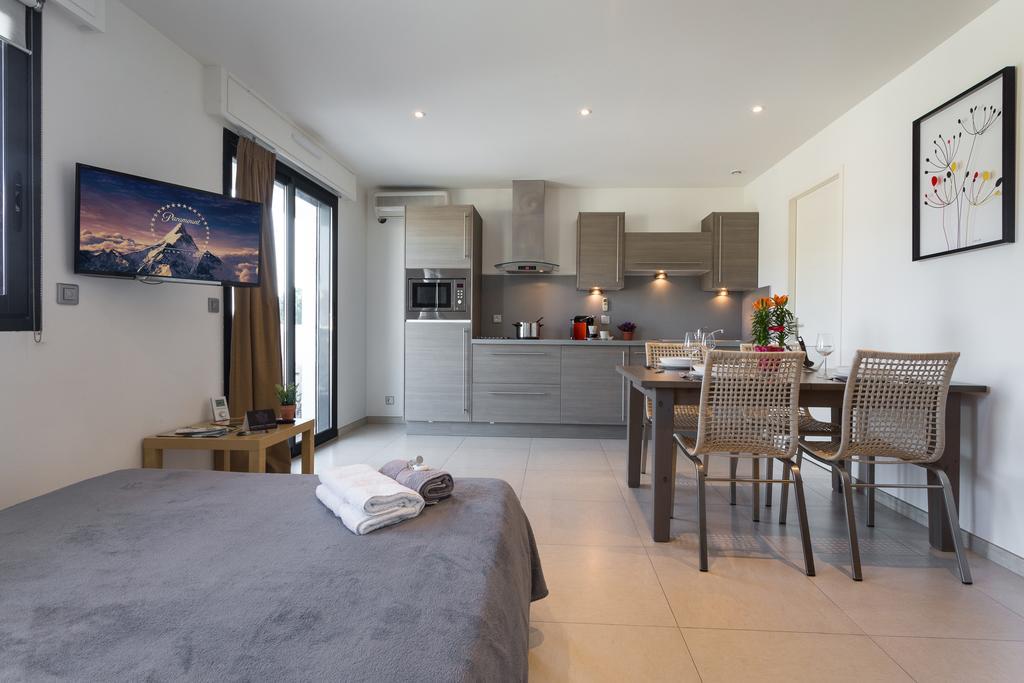 Appart Azur Apartment Saint-Laurent-du-Var Room photo