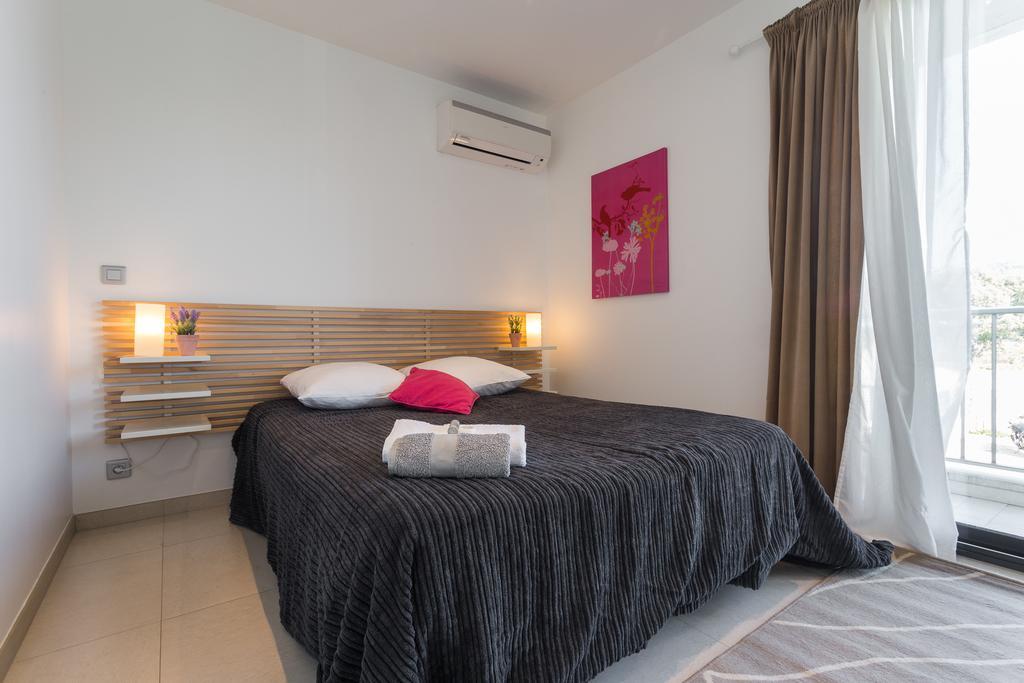 Appart Azur Apartment Saint-Laurent-du-Var Exterior photo
