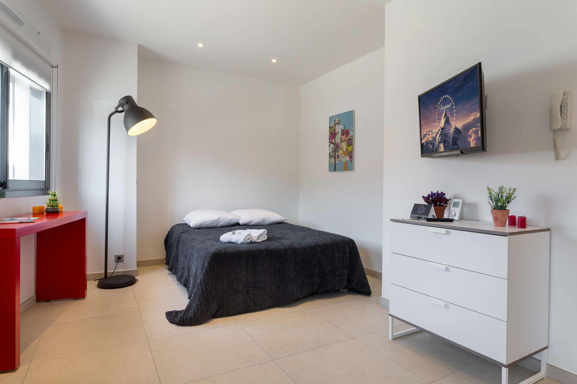 Appart Azur Apartment Saint-Laurent-du-Var Exterior photo